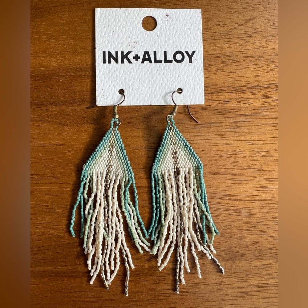 Ink and Alloy pretty dangle earrings